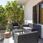 2 Bedroom Beautiful In *
