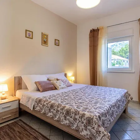 2 Bedroom Awesome In Seline